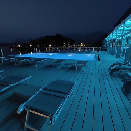Araba Fenice Hotel Iseo Bagian luar foto