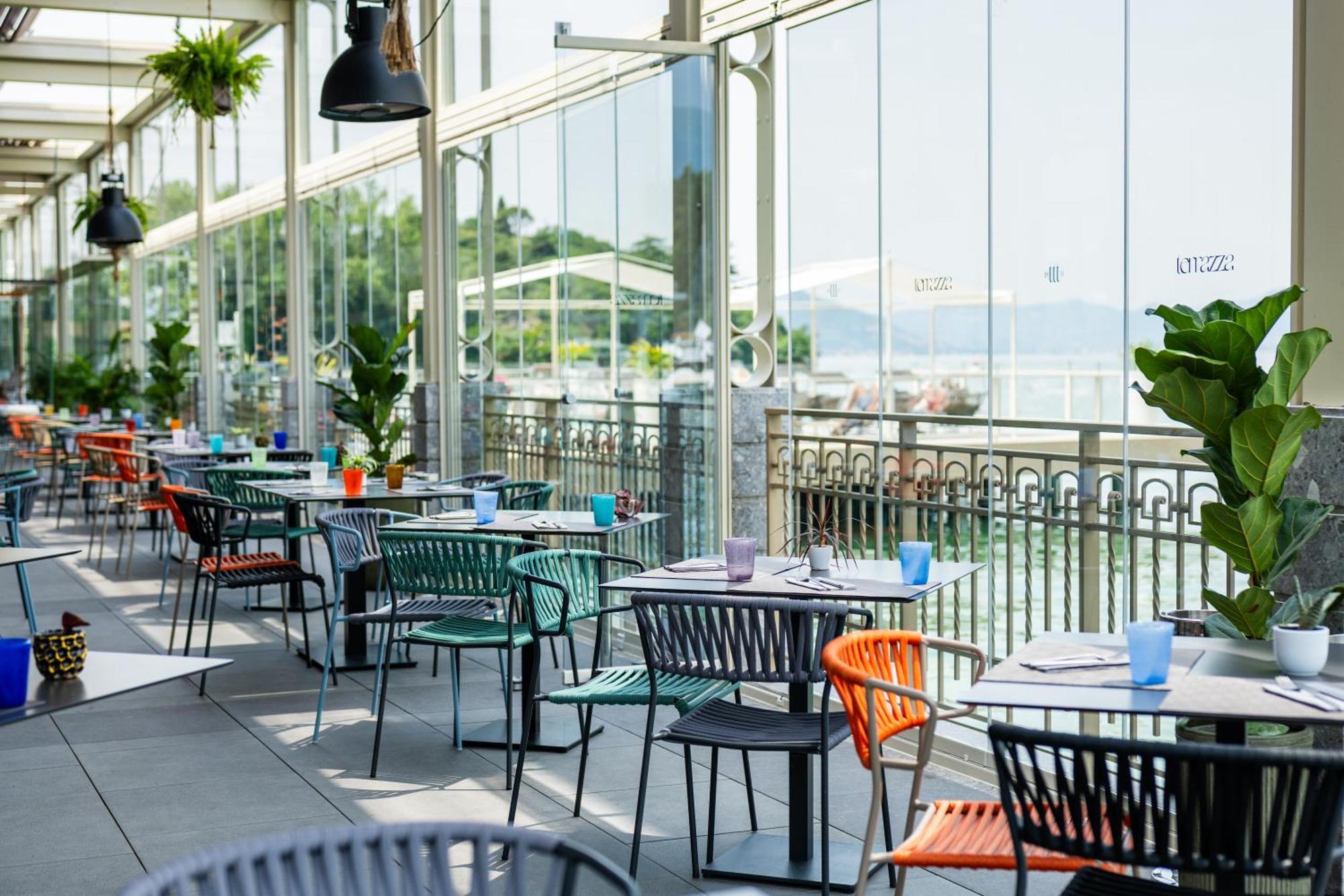 Araba Fenice Hotel Iseo Bagian luar foto
