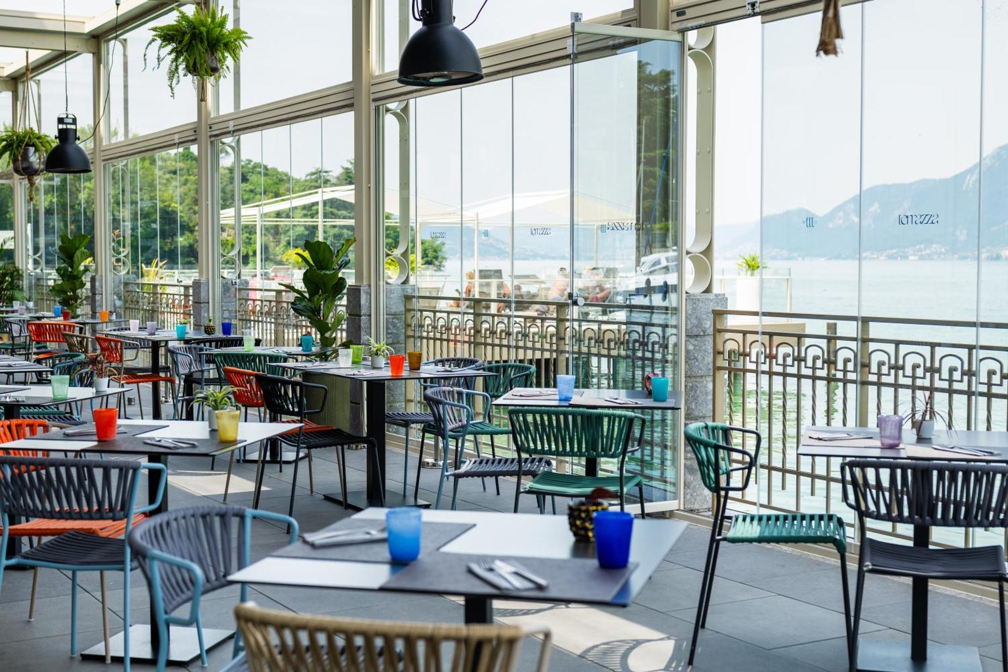 Araba Fenice Hotel Iseo Bagian luar foto