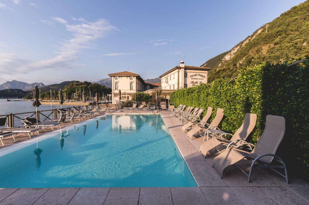 Araba Fenice Hotel Iseo Bagian luar foto