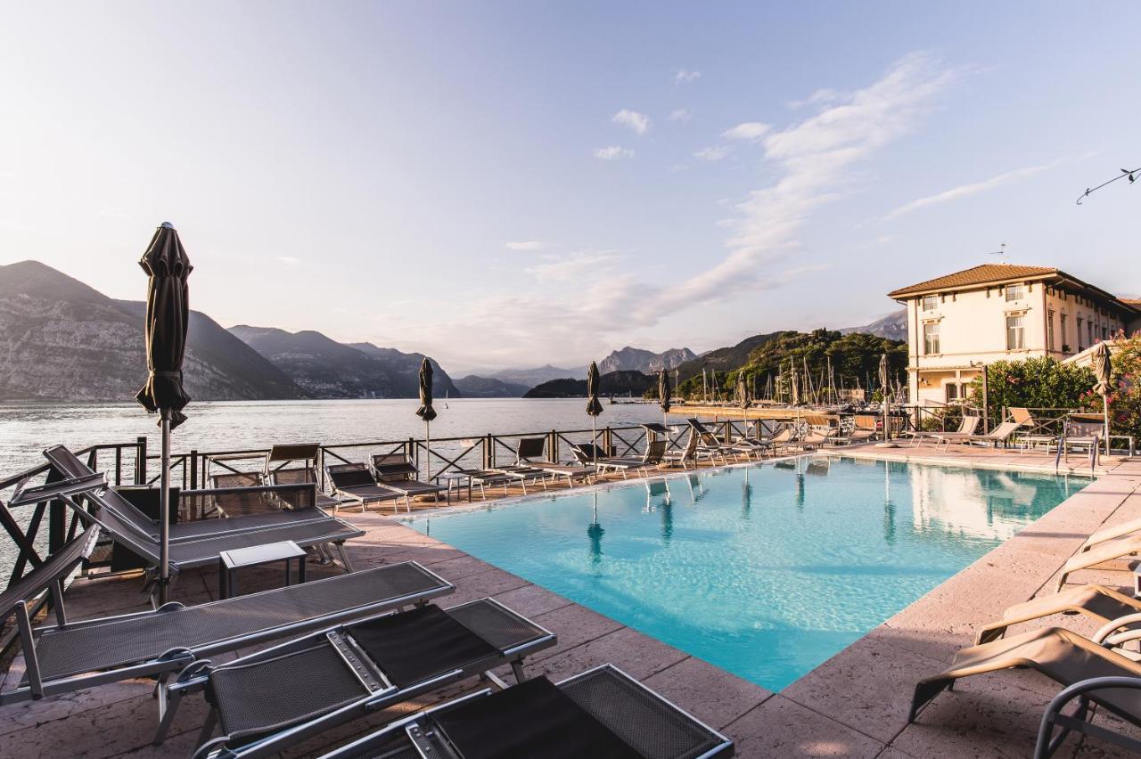 Araba Fenice Hotel Iseo Bagian luar foto